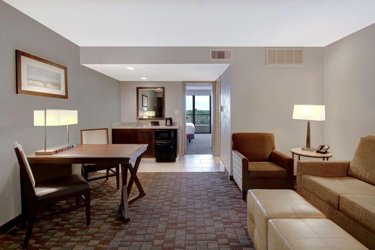 Embassy Suites By Hilton Jacksonville Baymeadows Esterno foto